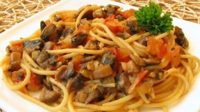 Рецепт Спагетти с овощами и соевым соусом