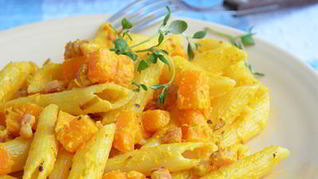 Рецепт Тыквенной пасты с беконом