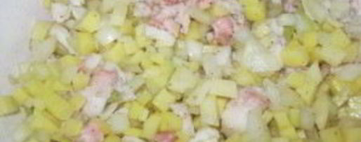 Шаг 1: мантов с картошкой и салом