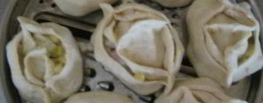 Шаг 3: мантов с картошкой и салом