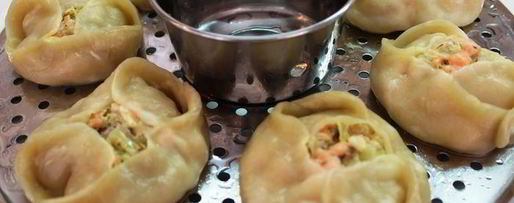 Шаг 10: мантов с семгой и шафраном