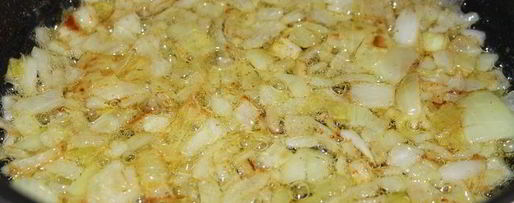 Шаг 4: мантов с семгой и шафраном