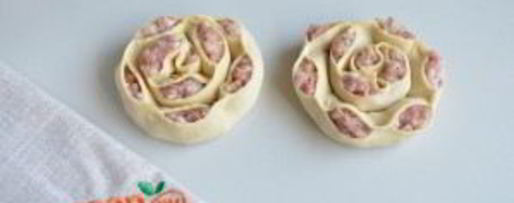 Шаг 7: мантов в форме розочек