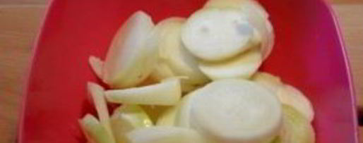 Шаг 3: мяса по-французски с грибами и сыром