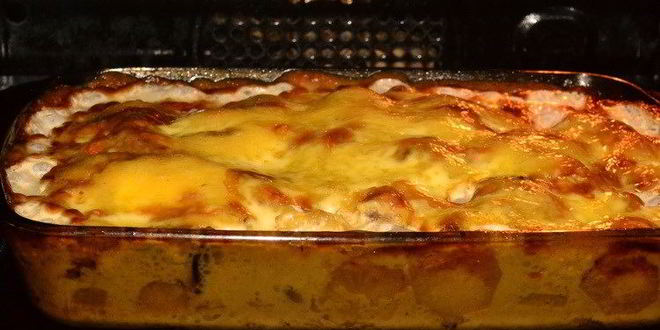 Рецепт мяса по-французски с картофелем и грибами