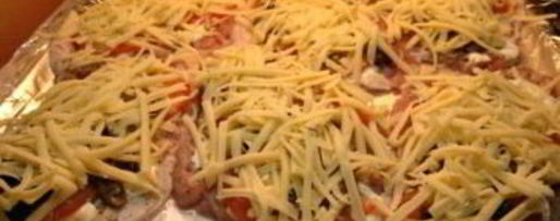 Шаг 4: мяса по-французски в фольге с грибами