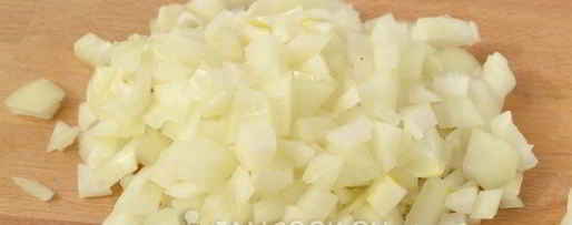 Шаг 2: биточков мясных с подливкой