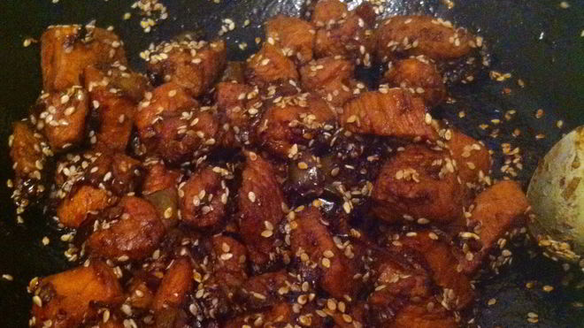 Рецепт Индейки с овощами, кунжутом и соусом терияки