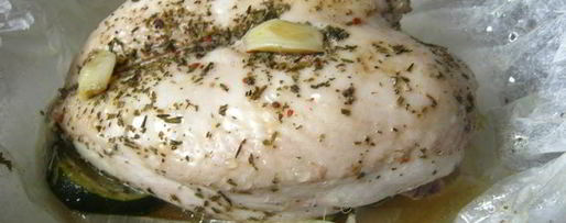 Шаг 7: куриной грудки с цукини и пореем на пару