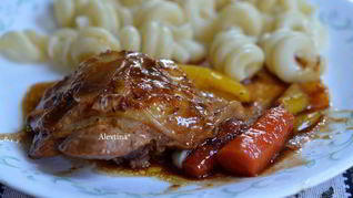 Рецепт Куриных бедрышек в пакете с овощами