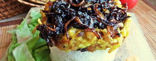 Шаг 22: курицы карри с карамелизированным луком и омлетом