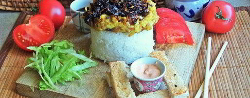 Шаг 27: курицы карри с карамелизированным луком и омлетом