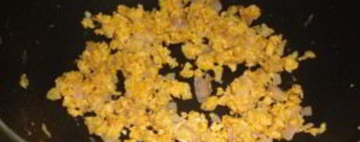 Шаг 8: курицы мелкими кусочками