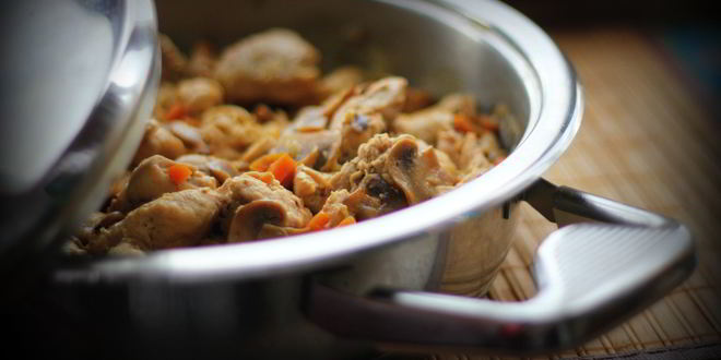 Рецепт курицы с грибами в соусе из феты