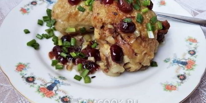 Рецепт курицы с вяленой вишней и розмарином