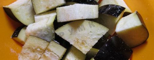 Шаг 2: мяса с баклажанами и картофелем в мультиварке