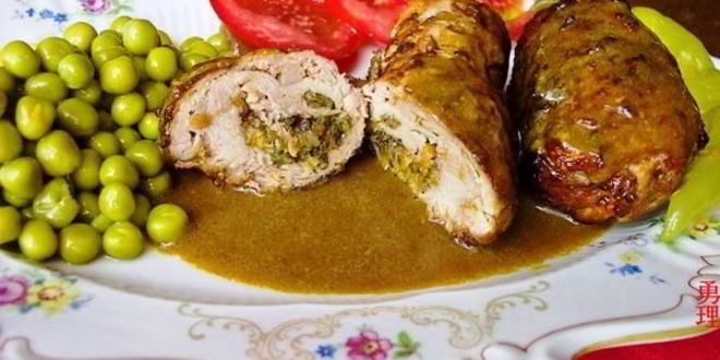 Рецепт свинины, фаршированной курагой и луком