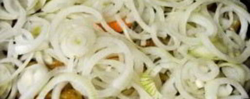 Шаг 6: тушеных ребрышек с картошкой