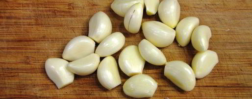 Шаг 10: запеченной бараньей ножки с чесноком в качестве гарнира