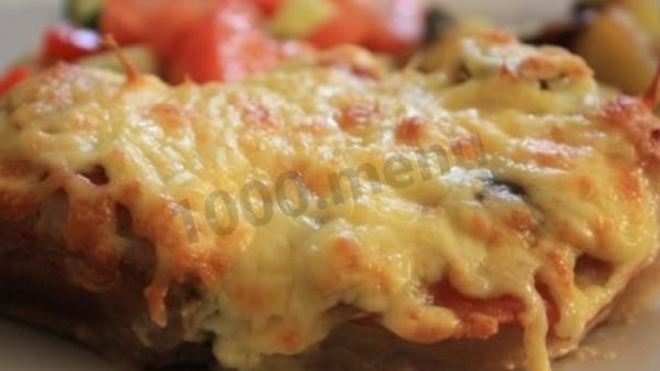 Рецепт Запеченного мяса в фольге в духовке с грибами и помидорами