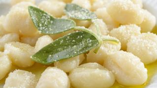 Рецепт Ньокков с шалфеем и пармезаном