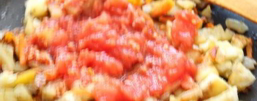 Шаг 1: баклажанов фаршированных, на овощной подушке