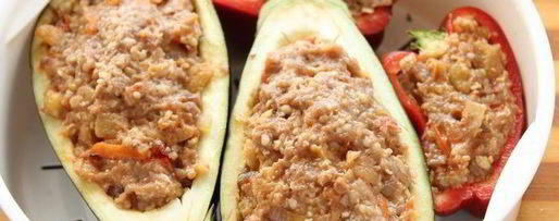 Шаг 3: баклажанов фаршированных, на овощной подушке