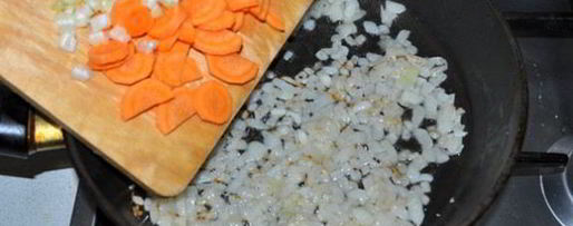 Шаг 2: белой фасоли в мясном соусе