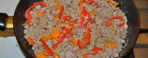 Шаг 4: белой фасоли в мясном соусе