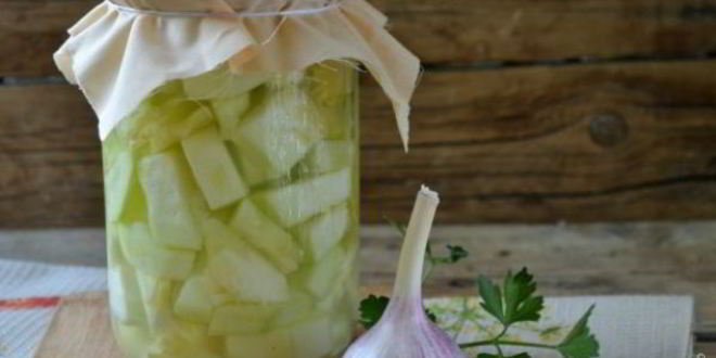 Рецепт кабачков в чесночном соусе