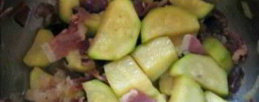 Шаг 1: кабачков, запеченных со сметаной и сыром