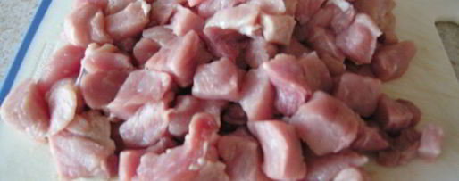 Шаг 1: капусты, тушенной со свининой