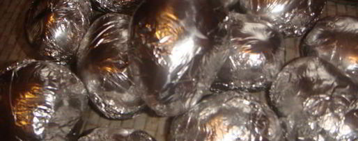 Шаг 2: картошки, запеченной с маслом и розмарином