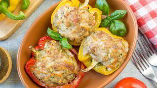 Рецепт Печеного перца, фаршированного курицей и овощами