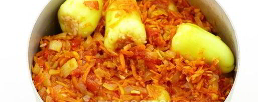 Шаг 9: перца, фаршированного овощами и рисом