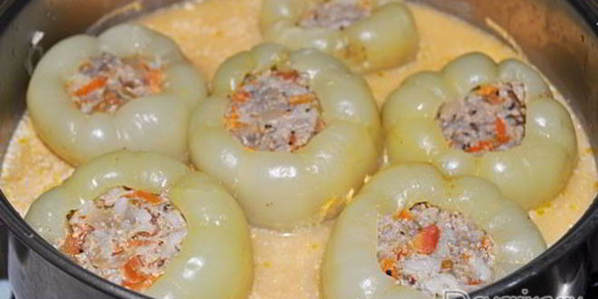 Рецепт перцев, фаршированных мясом с овощами