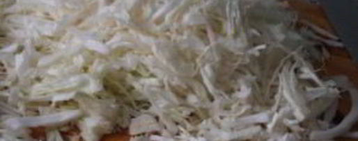 Шаг 2: тушеной капусты со свининой