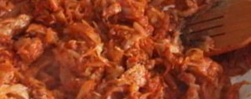 Шаг 4: тушеной капусты со свининой