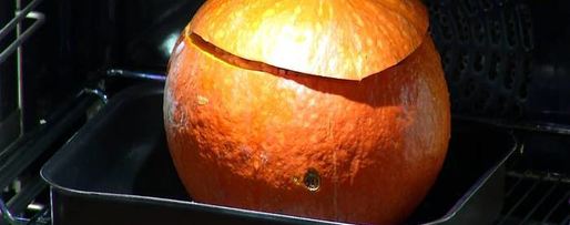 Шаг 6: тыквы, фаршированной рисом и сухофруктами