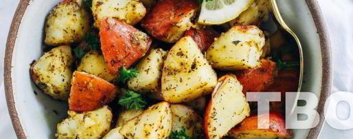 Шаг 4: запеченного картофеля по-гречески