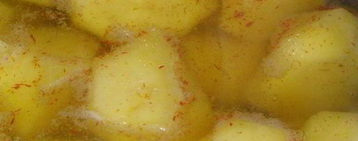 Шаг 1: запеченного картофеля с шафраном