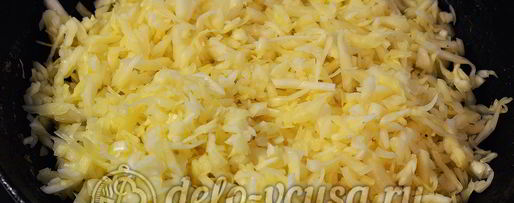 Шаг 2: жареной капусты с яйцом