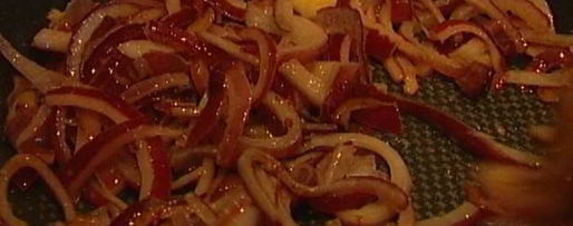 Шаг 3: говяжьей печени по-венециански