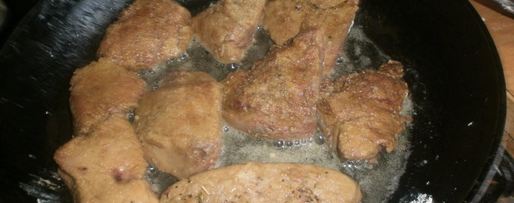 Шаг 12: говяжьей печени с яблоками и луком по-берлински