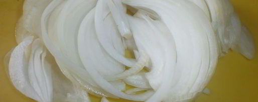 Шаг 4: говяжьей печени с яблоками и луком по-берлински