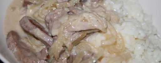 Шаг 9: индюшиной печени в сметанно-луковом соусе