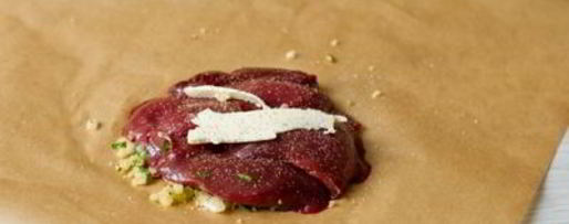 Шаг 8: кроличьей печени с луком в конверте из пергамента