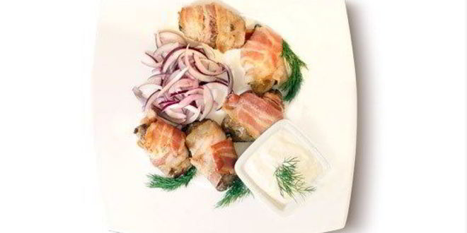 Рецепт куриной печени в беконе