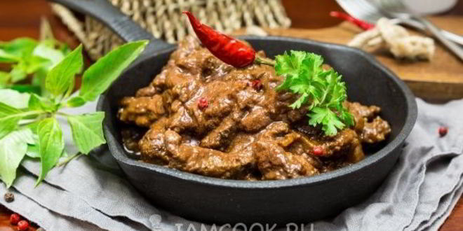 Рецепт печени говяжья, тушенная в томатно-соевом соусе