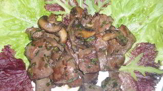 Рецепт Печени кролика под грибным соусом